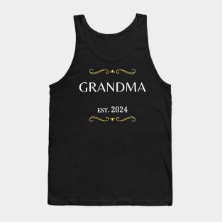 grandma to be - grandma est 2024 Tank Top